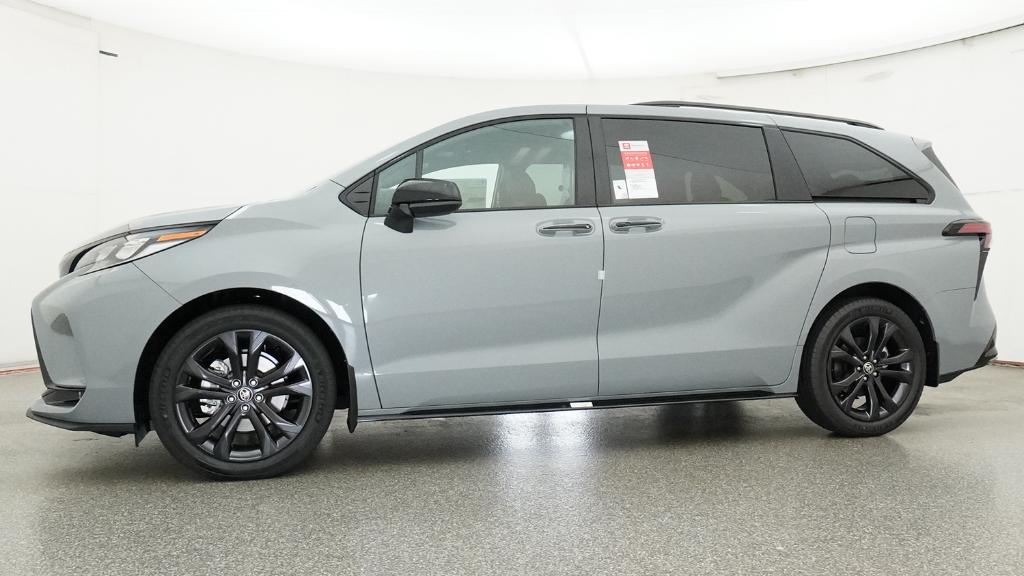New 2026 Toyota Sienna Van