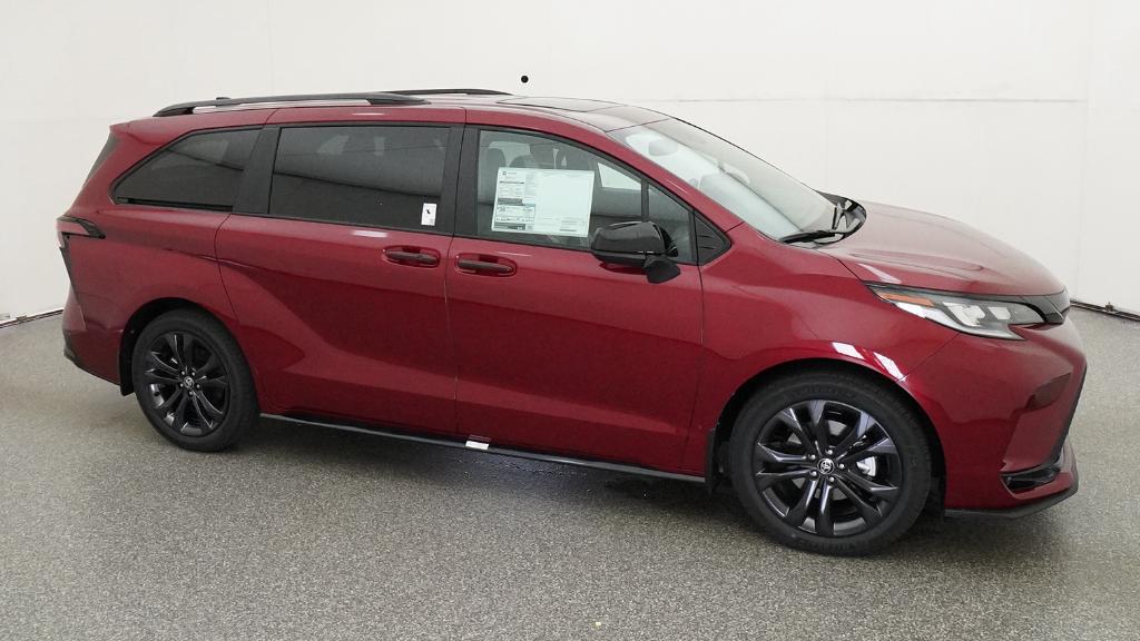 New 2026 Toyota Sienna Van
