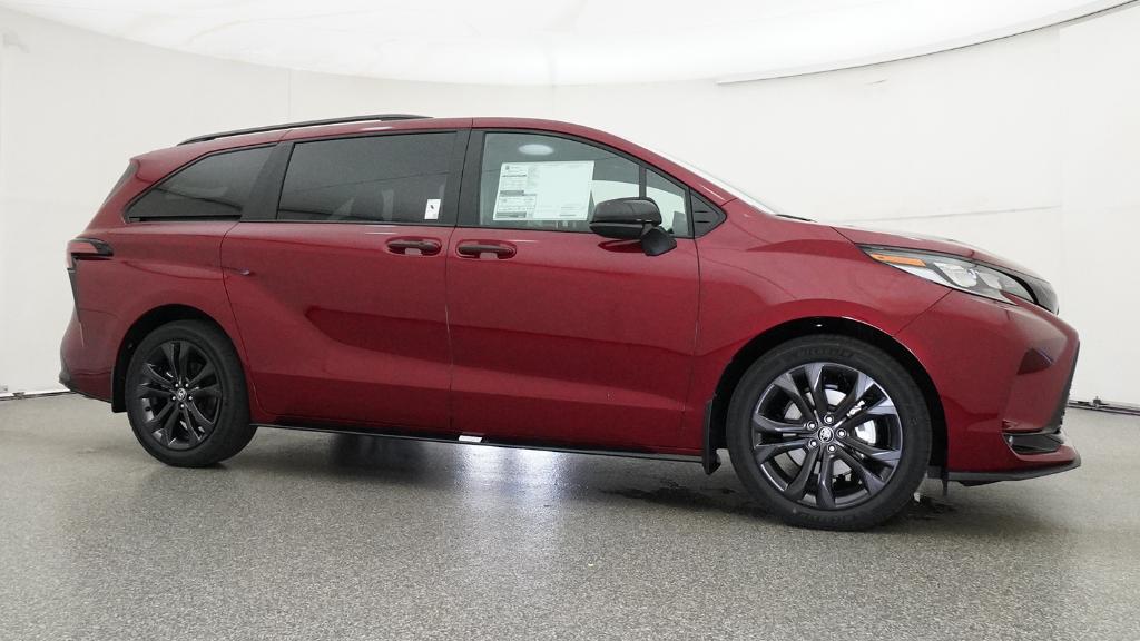 New 2026 Toyota Sienna Van
