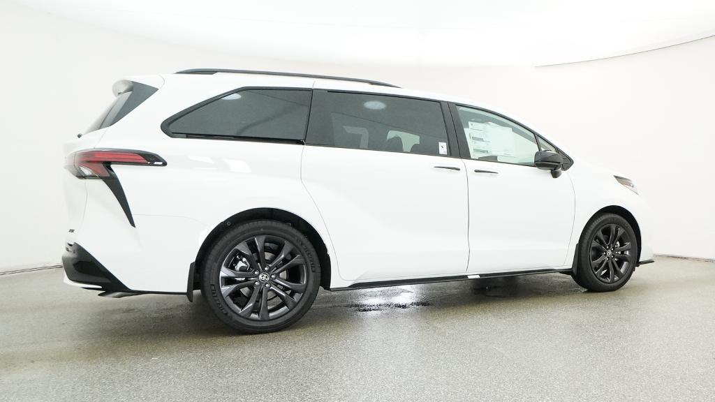 New 2026 Toyota Sienna Van