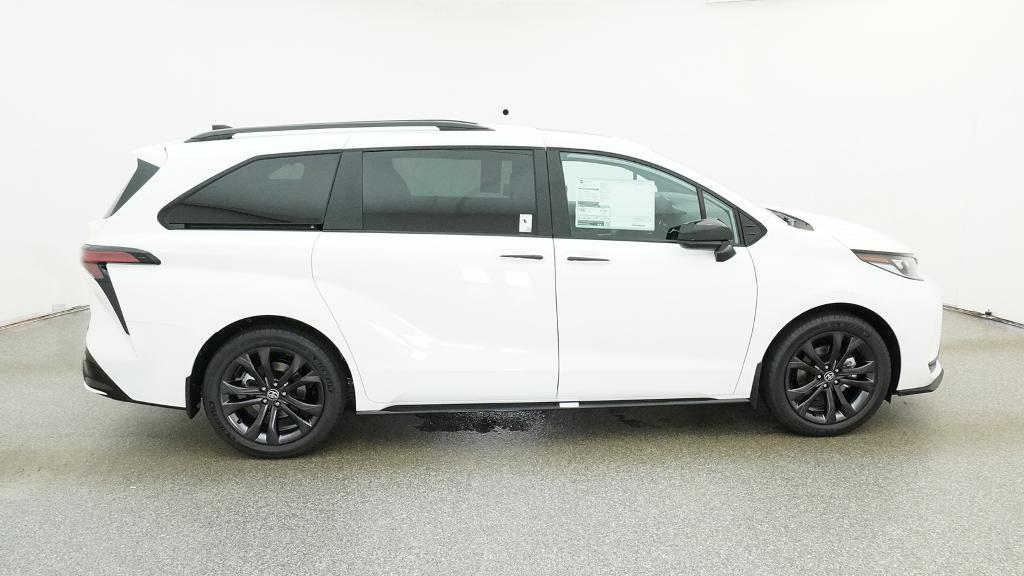 New 2026 Toyota Sienna Van