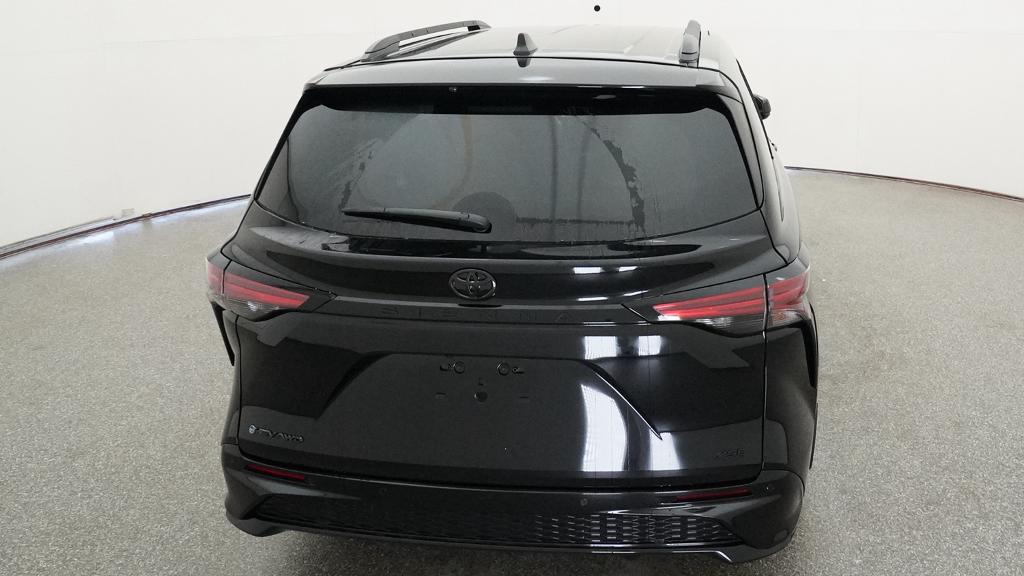 New 2026 Toyota Sienna Van