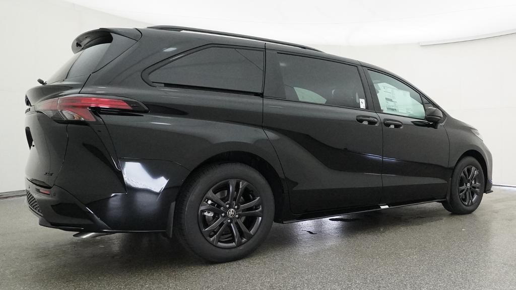 New 2026 Toyota Sienna Van