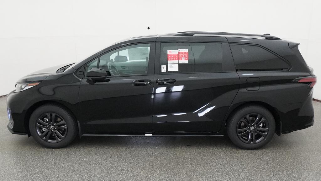 New 2026 Toyota Sienna Van