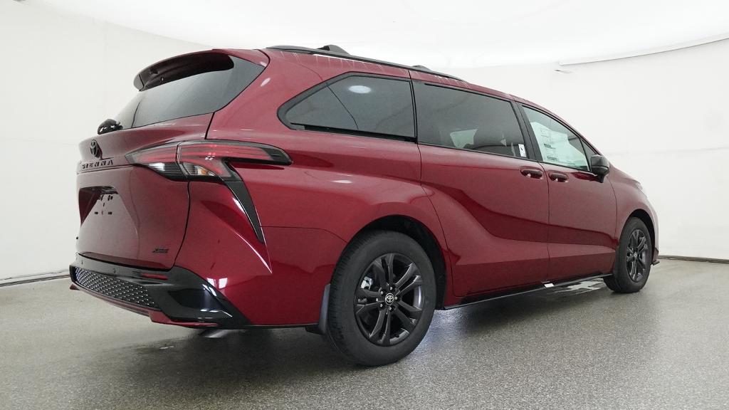 New 2026 Toyota Sienna Van