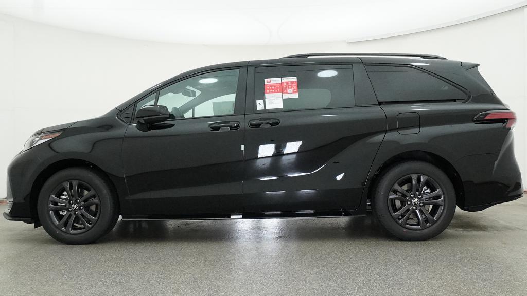 New 2026 Toyota Sienna Van