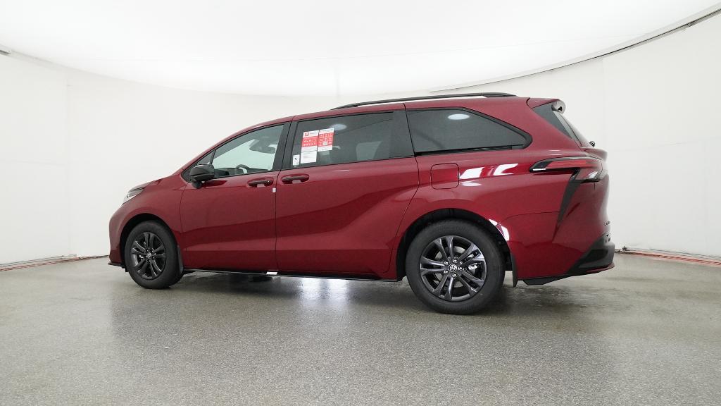 New 2026 Toyota Sienna Van
