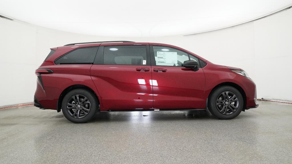 New 2026 Toyota Sienna Van
