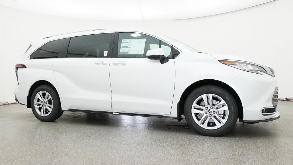 New 2026 Wind Chill Pearl <sup>1</sup> Toyota  Limited image 11