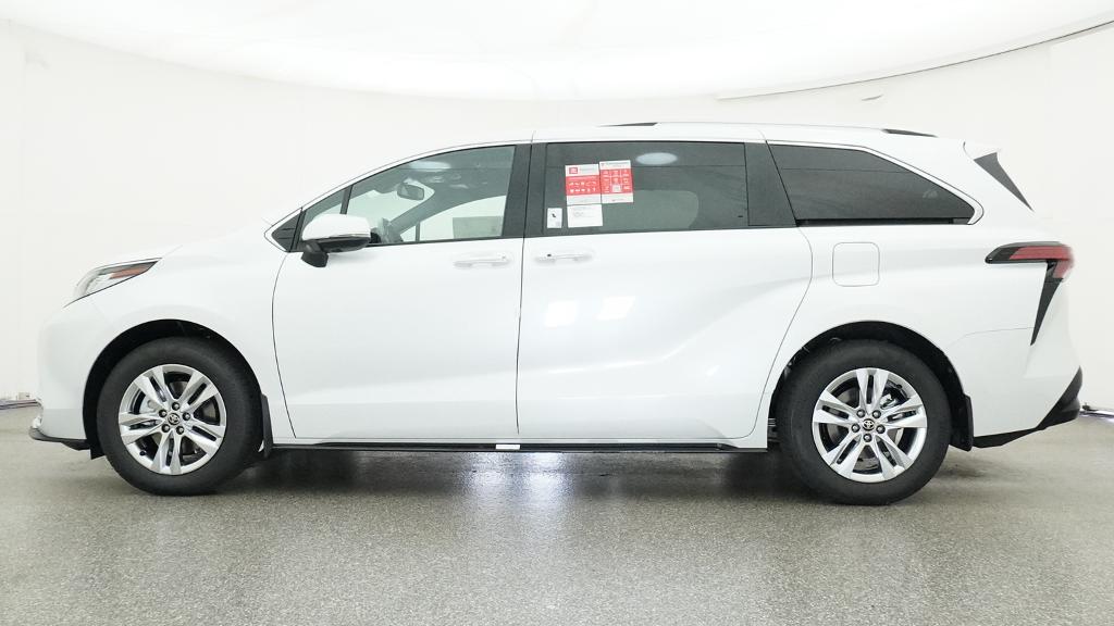New 2026 Toyota Sienna Van
