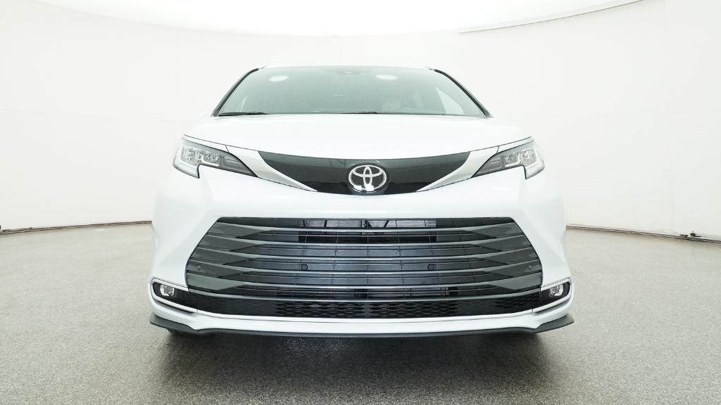 New 2026 Toyota Sienna Van