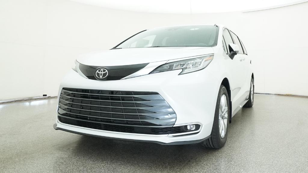 New 2026 Toyota Sienna Van