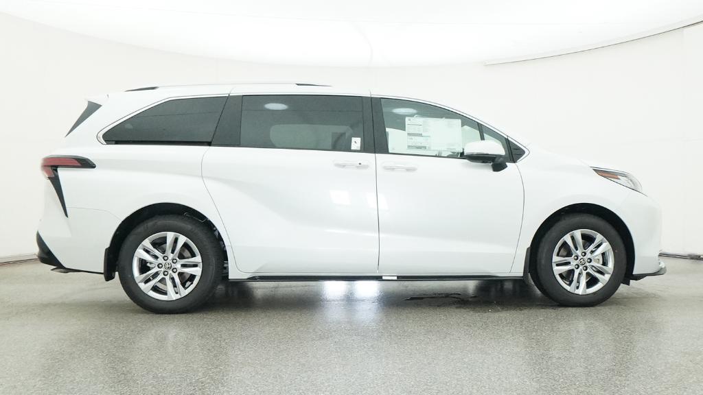 New 2026 Toyota Sienna Van