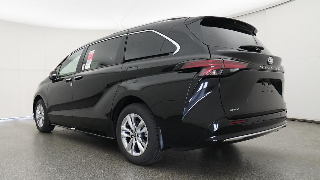 New 2026 Toyota Sienna Van