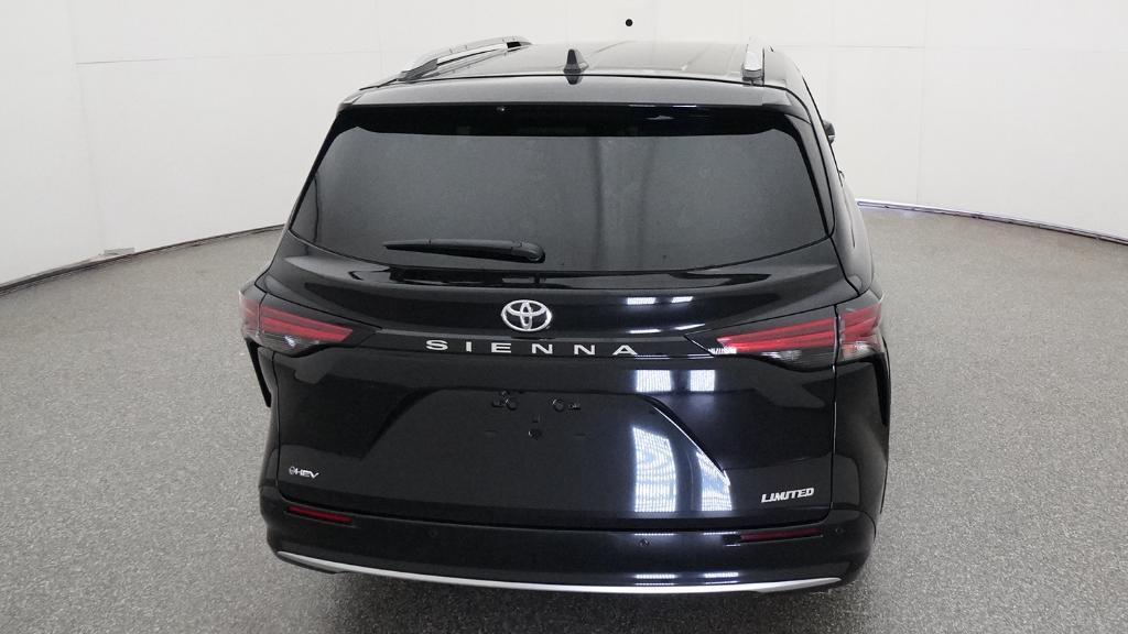 New 2026 Toyota Sienna Van