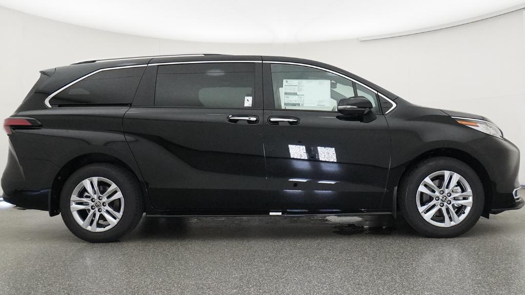 New 2026 Toyota Sienna Van