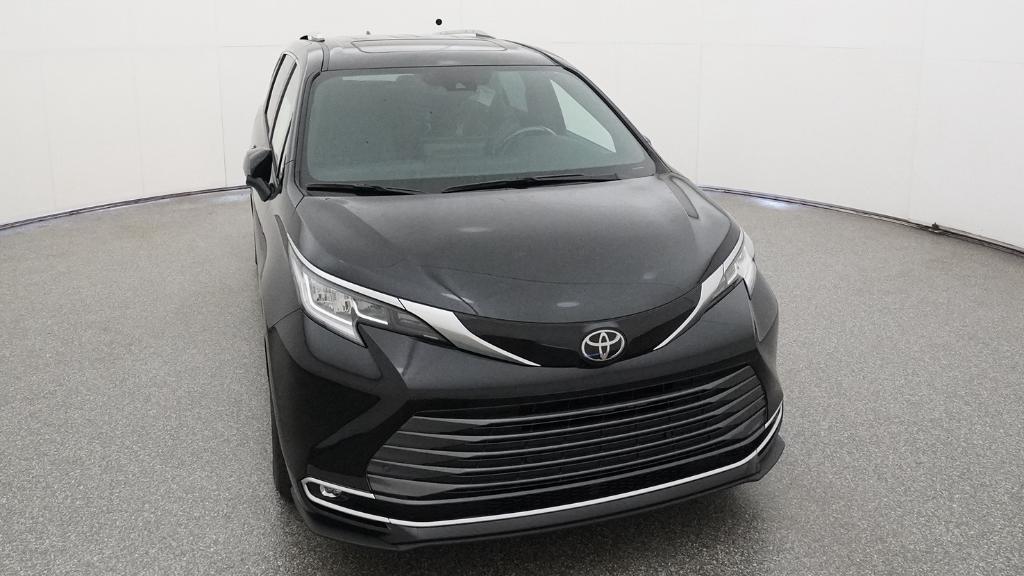 New 2026 Toyota Sienna Van