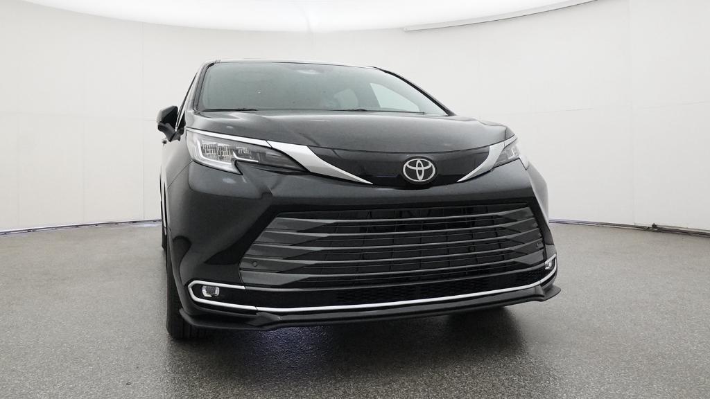 New 2026 Toyota Sienna Van