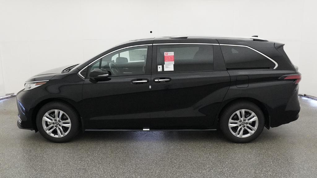 New 2026 Toyota Sienna Van