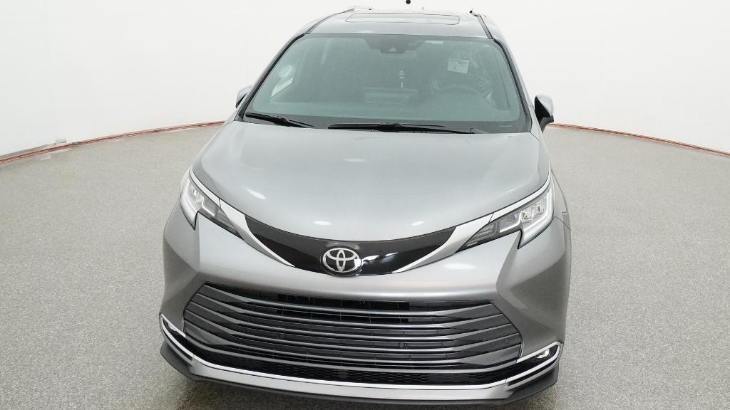 New 2026 Toyota Sienna Van