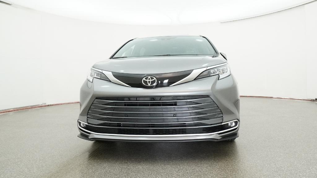 New 2026 Toyota Sienna Van