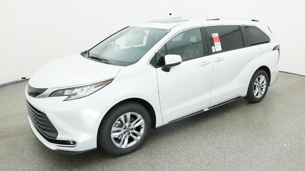 2026 Toyota Sienna Limited 7-Passenger Hybrid FWD's photo