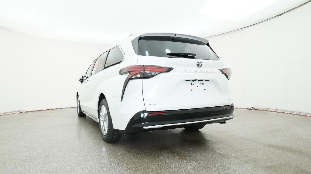New 2026 Toyota Sienna Van
