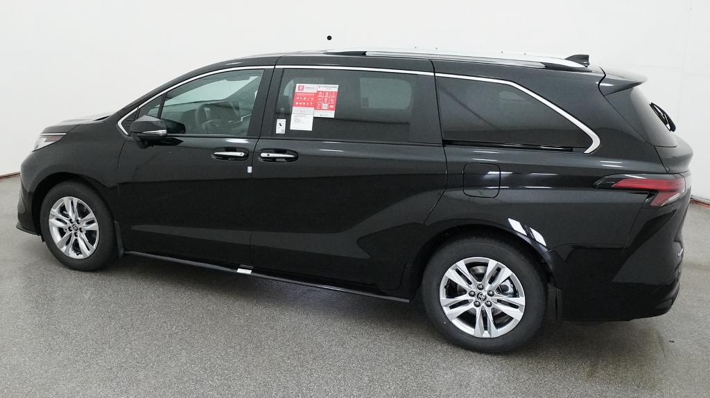 New 2026 Toyota Sienna Van
