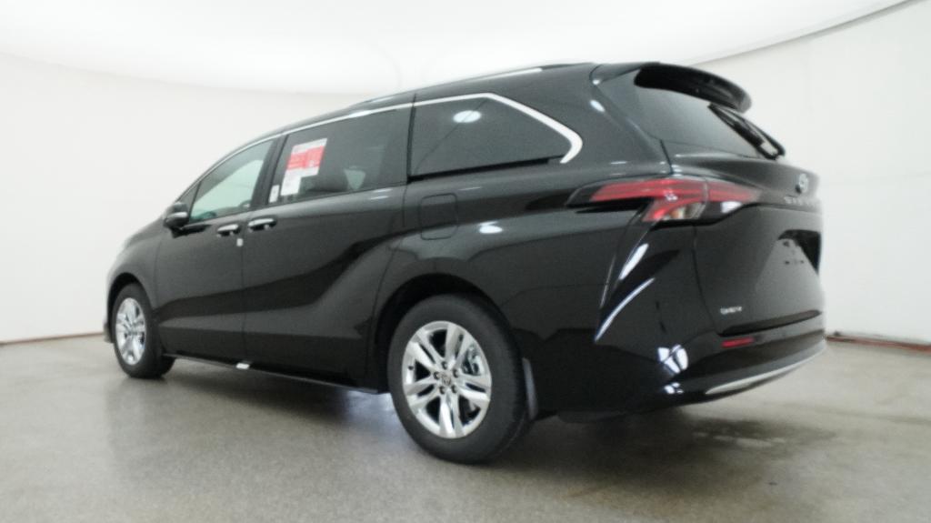 New 2026 Toyota Sienna Van