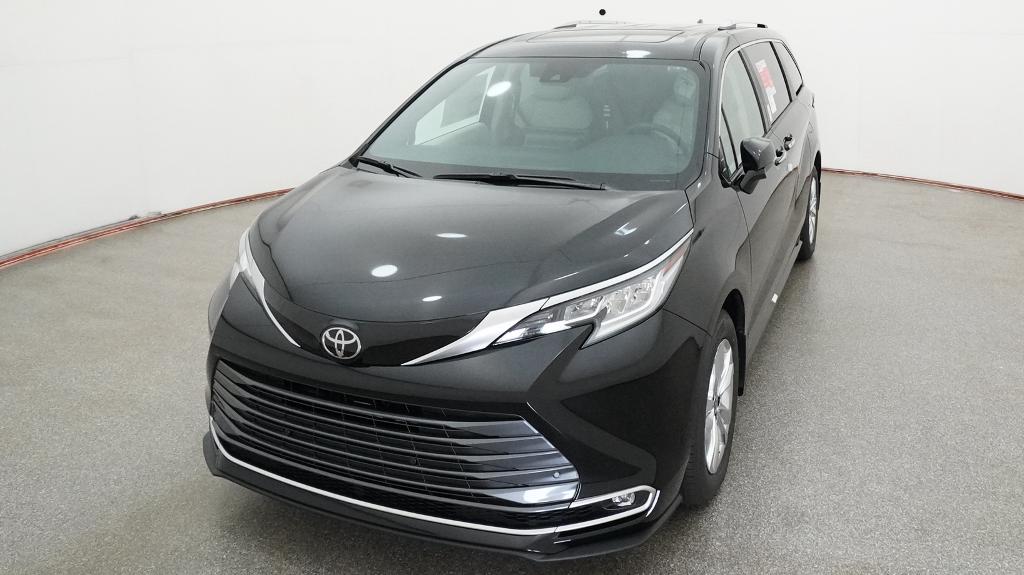 New 2026 Toyota Sienna Van