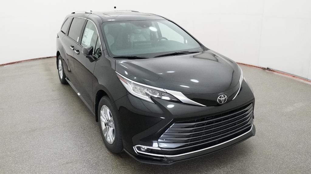New 2026 Toyota Sienna Van