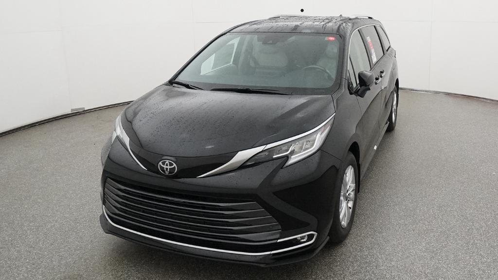 New 2026 Toyota Sienna Van