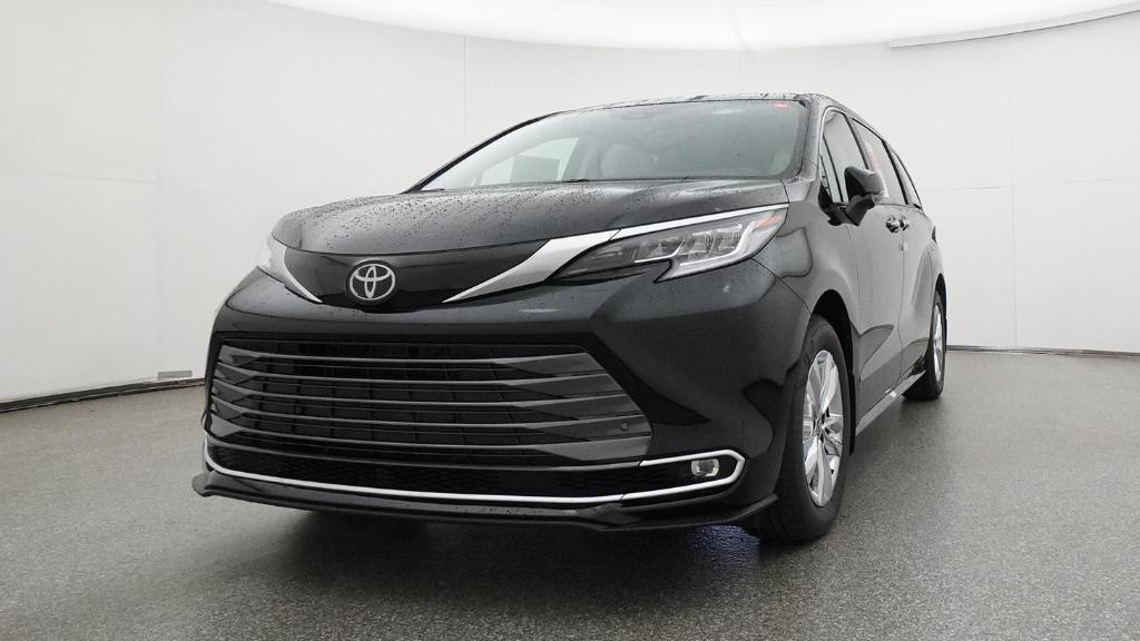 New 2026 Toyota Sienna Van