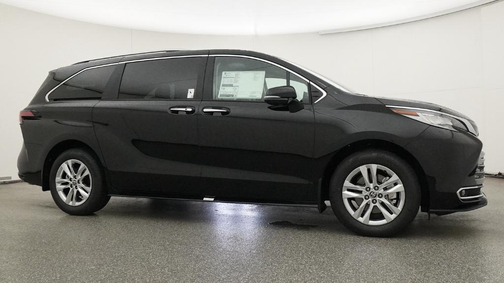 New 2026 Toyota Sienna Van