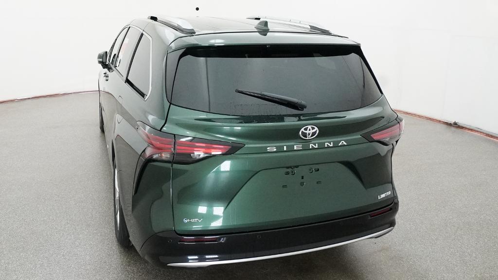 New 2026 Toyota Sienna Van