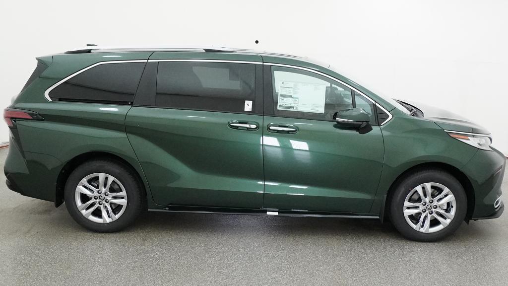 New 2026 Toyota Sienna Van