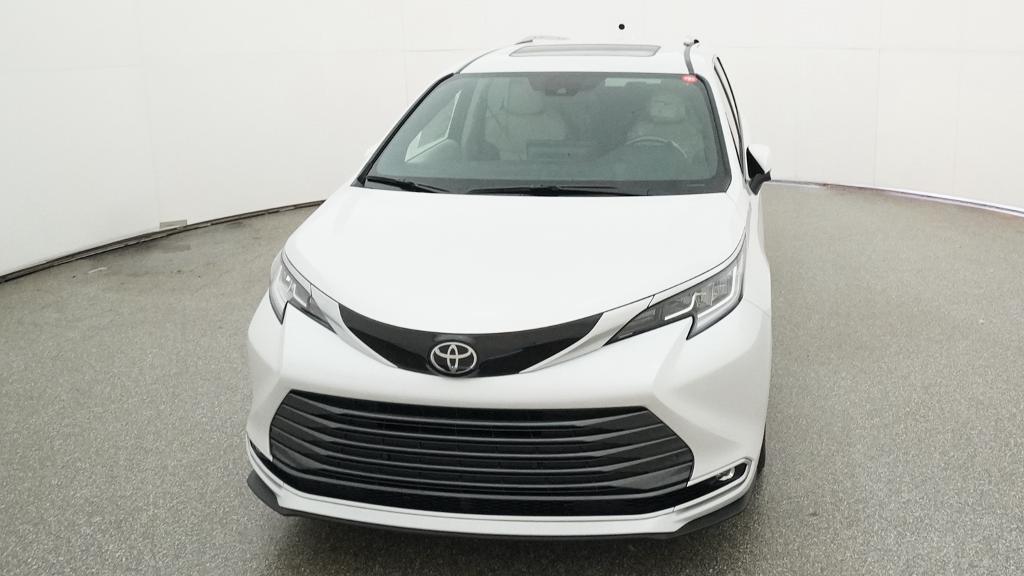 New 2026 Toyota Sienna Van