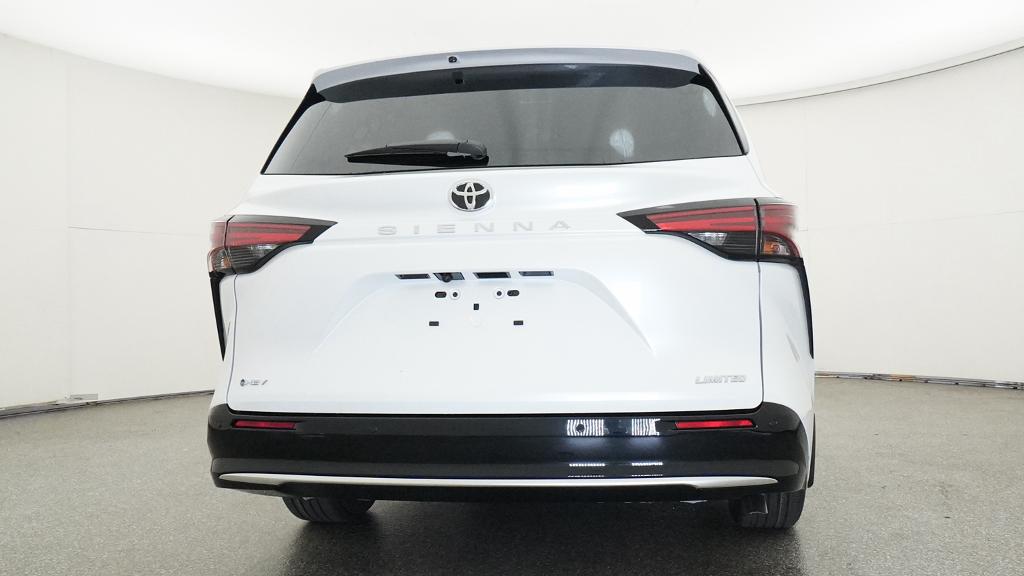 New 2026 Toyota Sienna Van