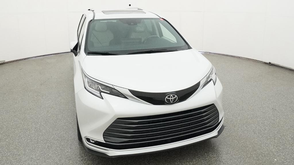New 2026 Toyota Sienna Van