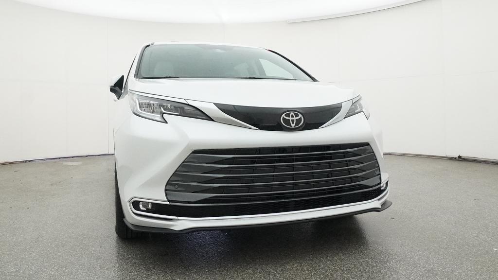 New 2026 Toyota Sienna Van