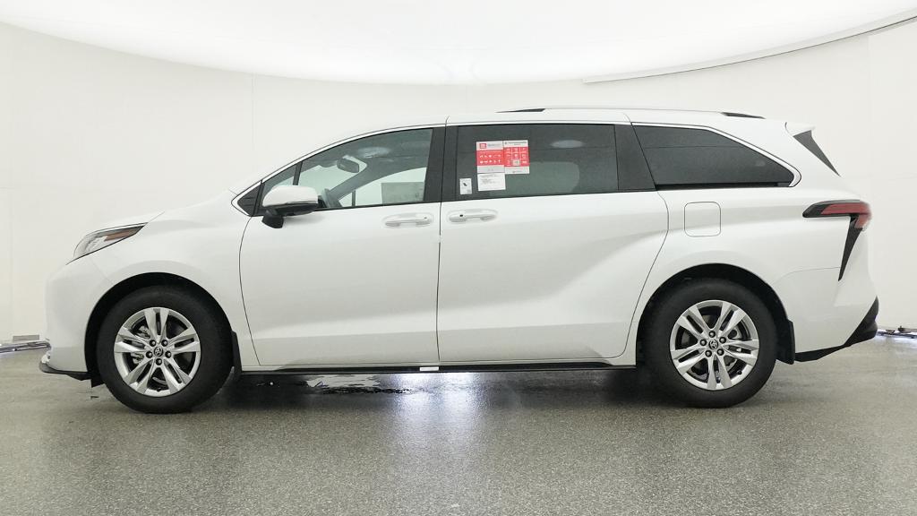 New 2026 Toyota Sienna Van
