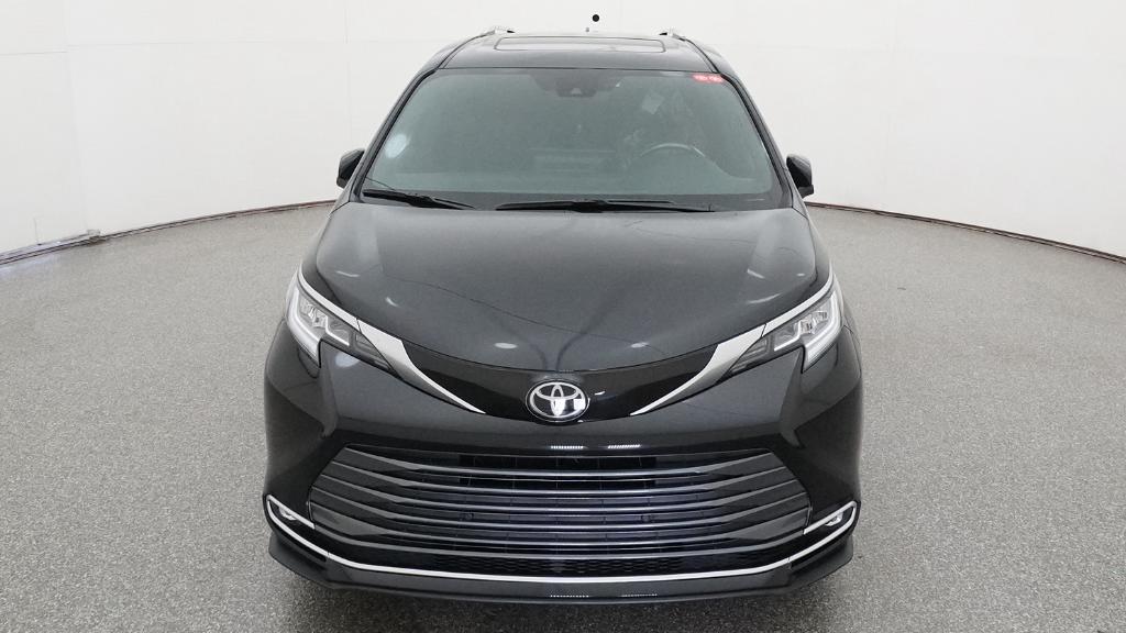 New 2026 Toyota Sienna Van