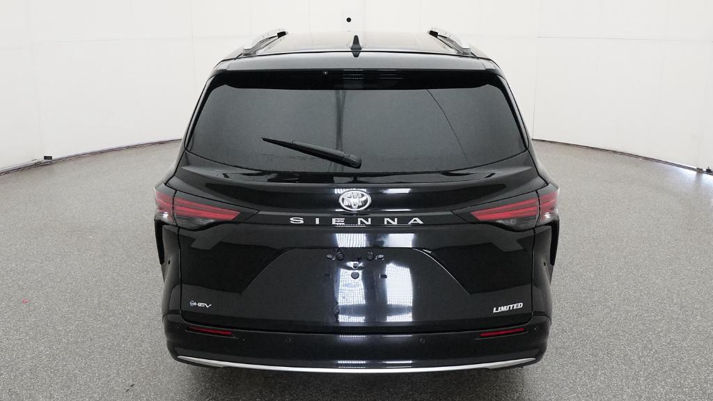 New 2026 Toyota Sienna Van