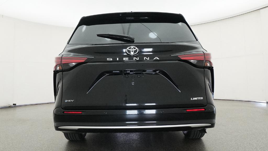 New 2026 Toyota Sienna Van