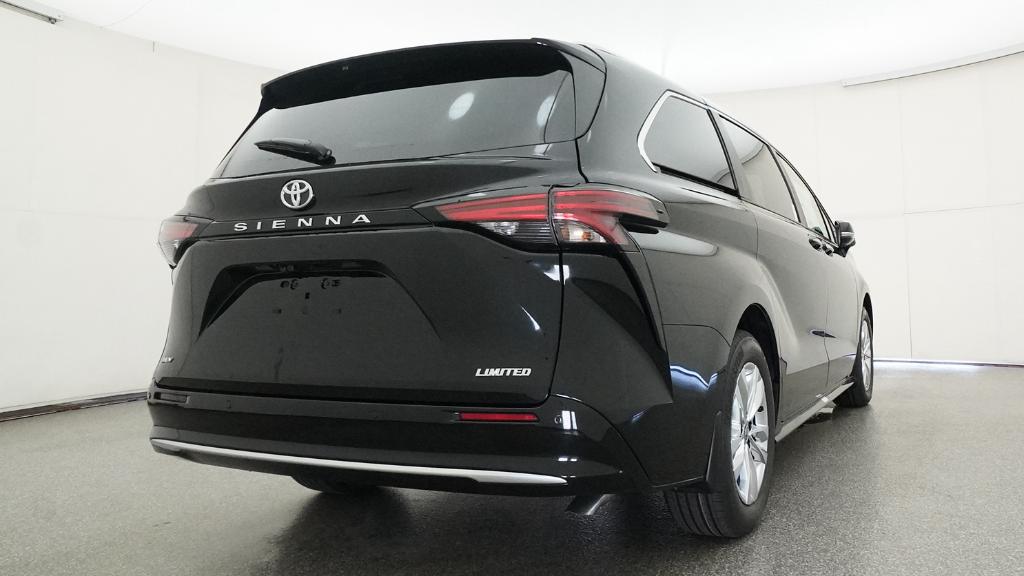 New 2026 Toyota Sienna Van