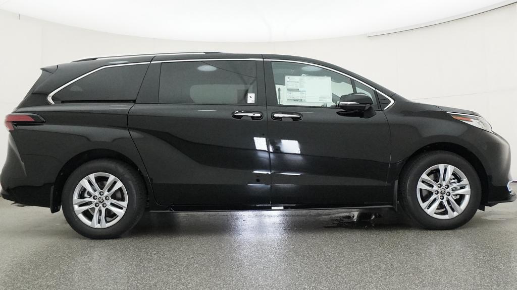 New 2026 Toyota Sienna Van