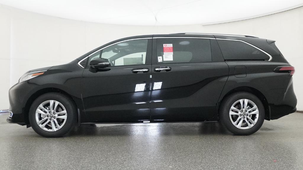 New 2026 Toyota Sienna Van