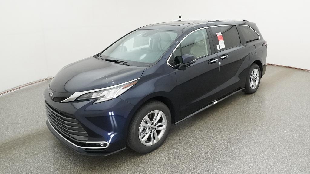 2026 Toyota Sienna Limited 7-Passenger Hybrid FWD's photo