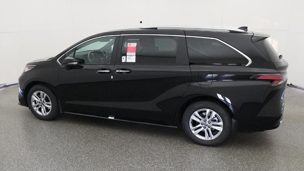 New 2026 Toyota Sienna Van