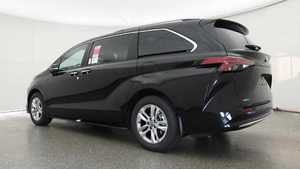 New 2026 Toyota Sienna Van